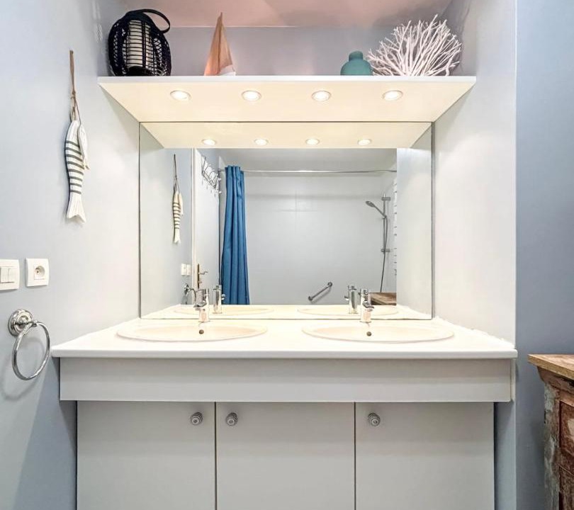 Photo of Bathroom in Rueil-Malmaison
