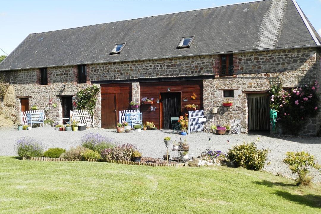 Photo of Others in Le Guislain