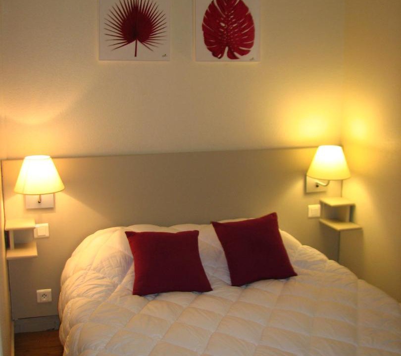 Photo of Bedroom in Flee