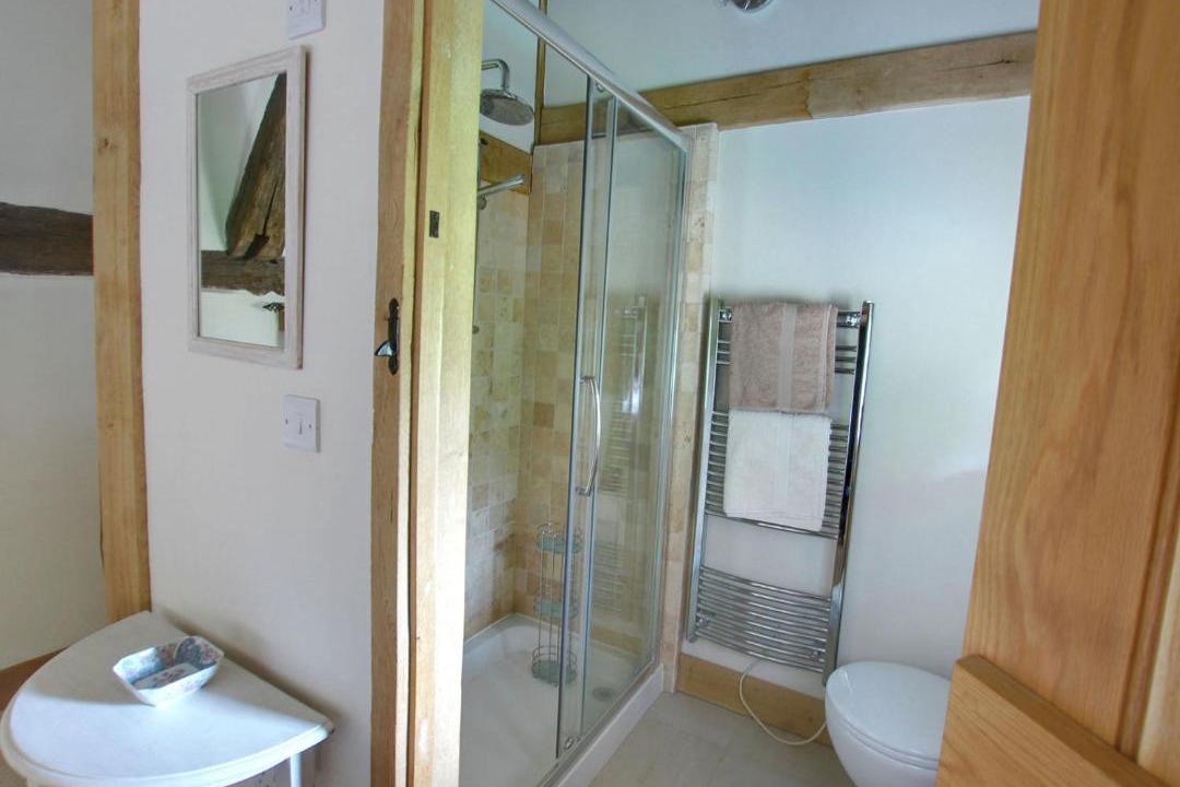 Photo of Bathroom in Ewhurst Green
