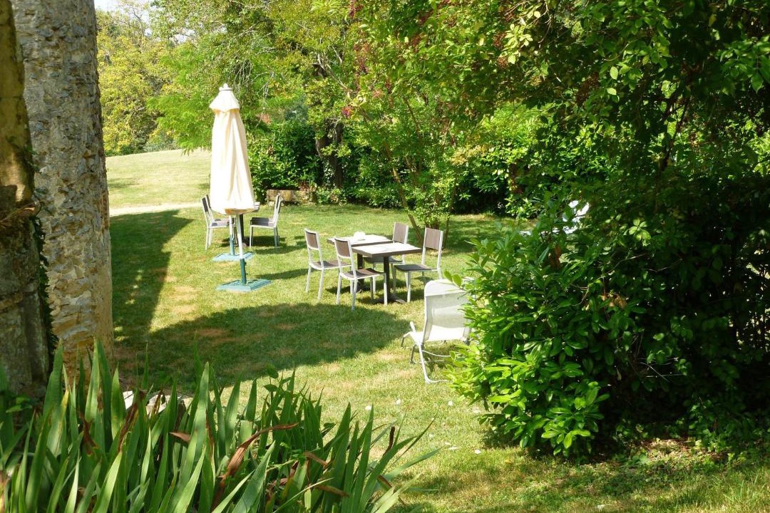 Photo of Others in Lamothe-Landerron