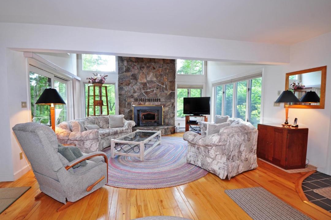 Photo of Livingroom in Blakeslee