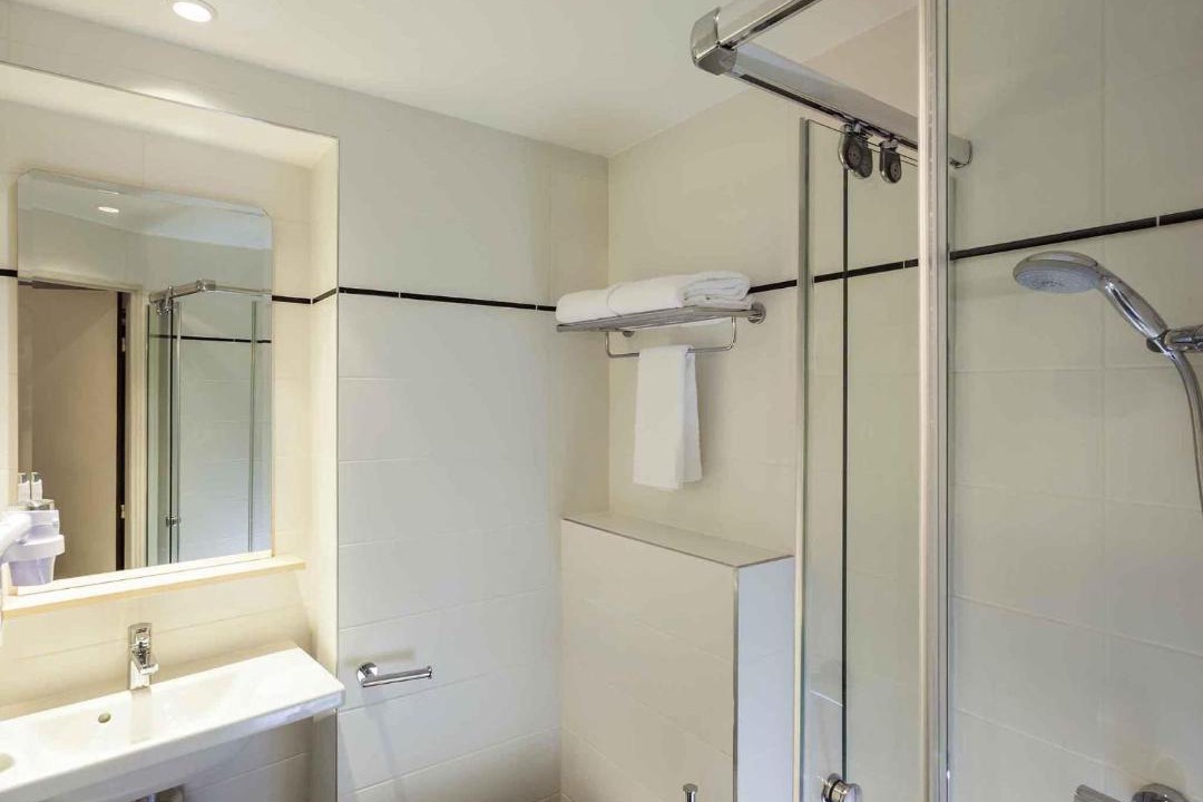 Photo of Bathroom in Charonne