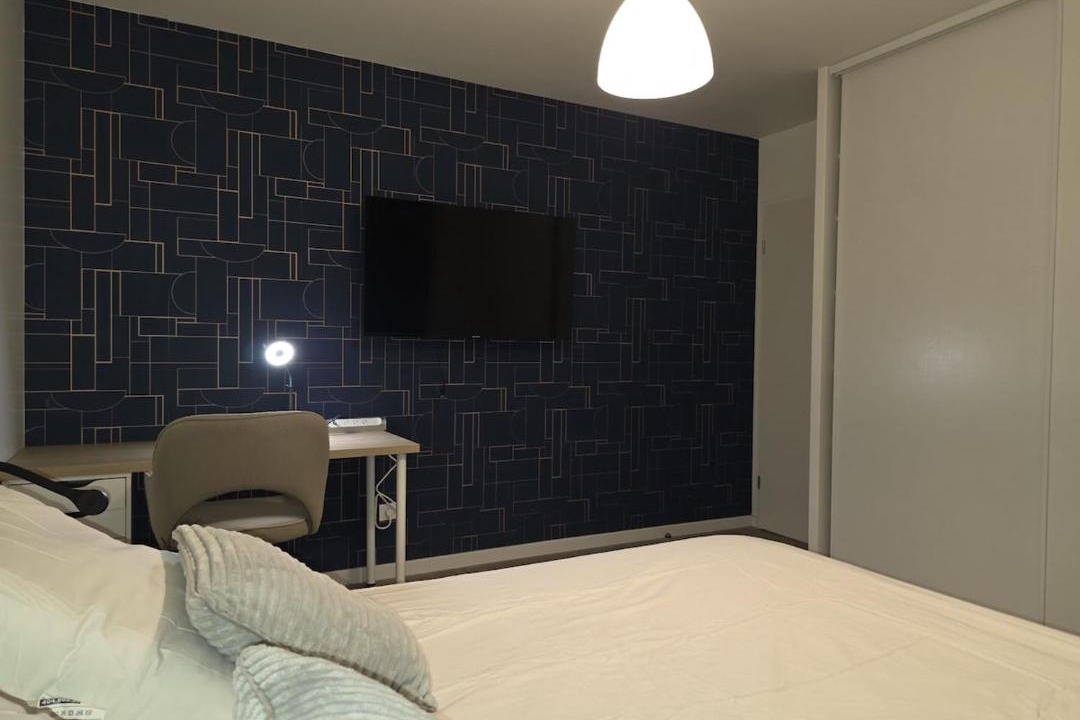 Photo of Bedroom in Center