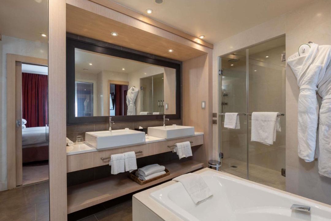 Photo of Bathroom in Puteaux