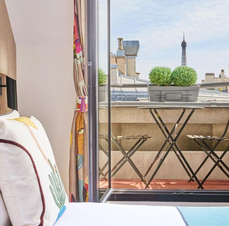Photo of Others in Porte-Dauphine