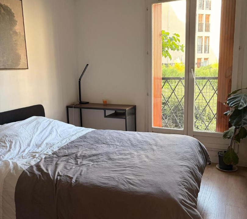 Photo of Bedroom in Courcouronnes
