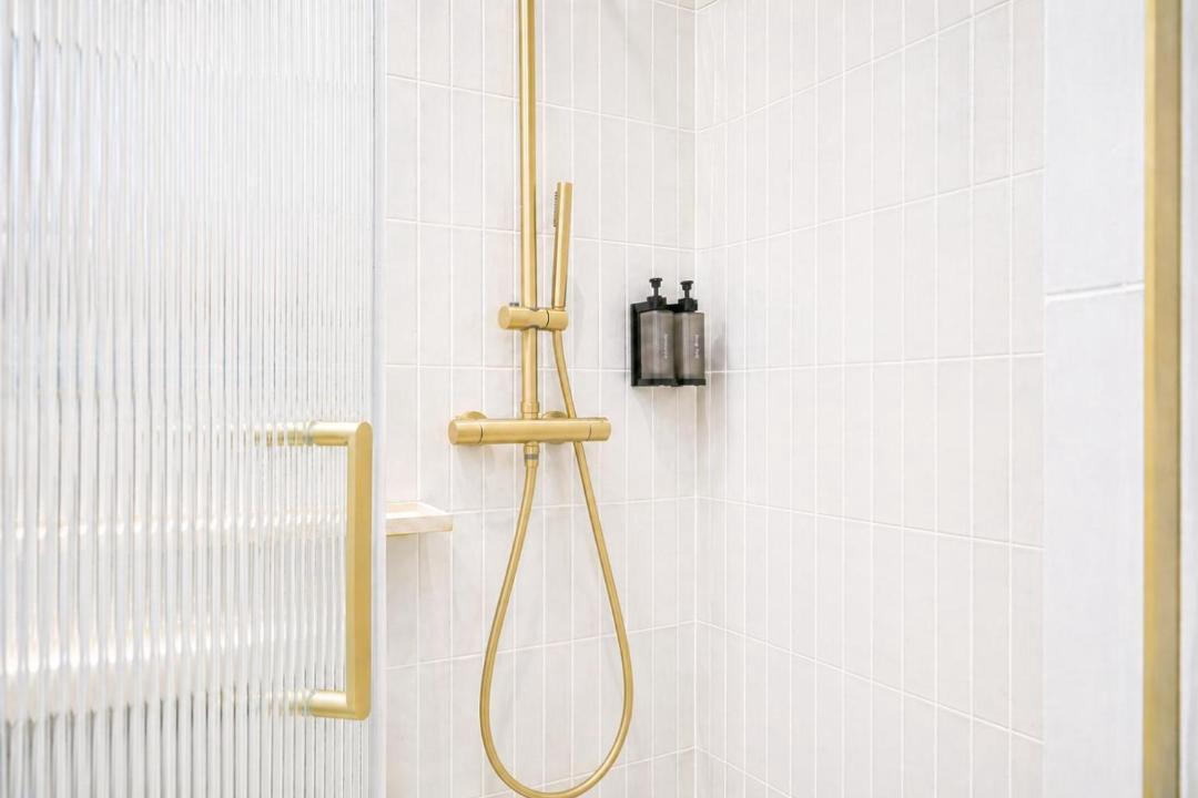 Photo of Bathroom in Villeneuve-Saint-Georges