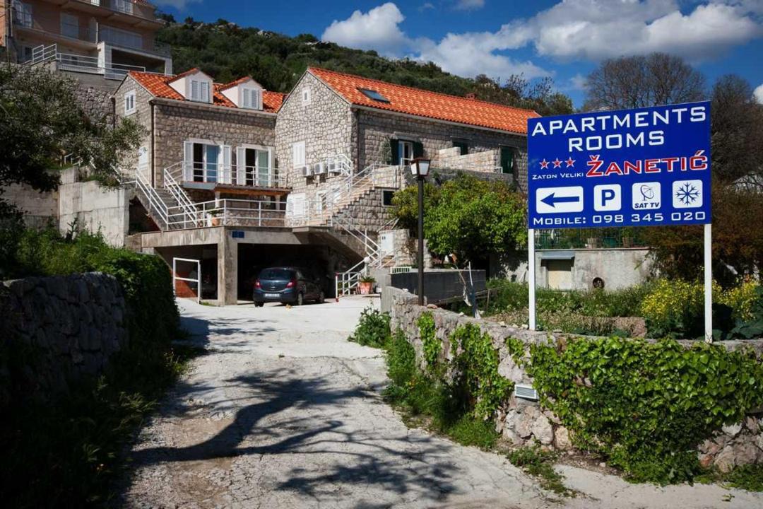 Photo of Others in Zaton