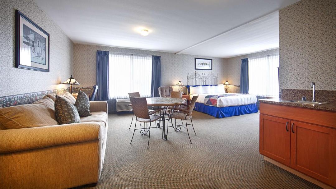 Photo of Others in Benge