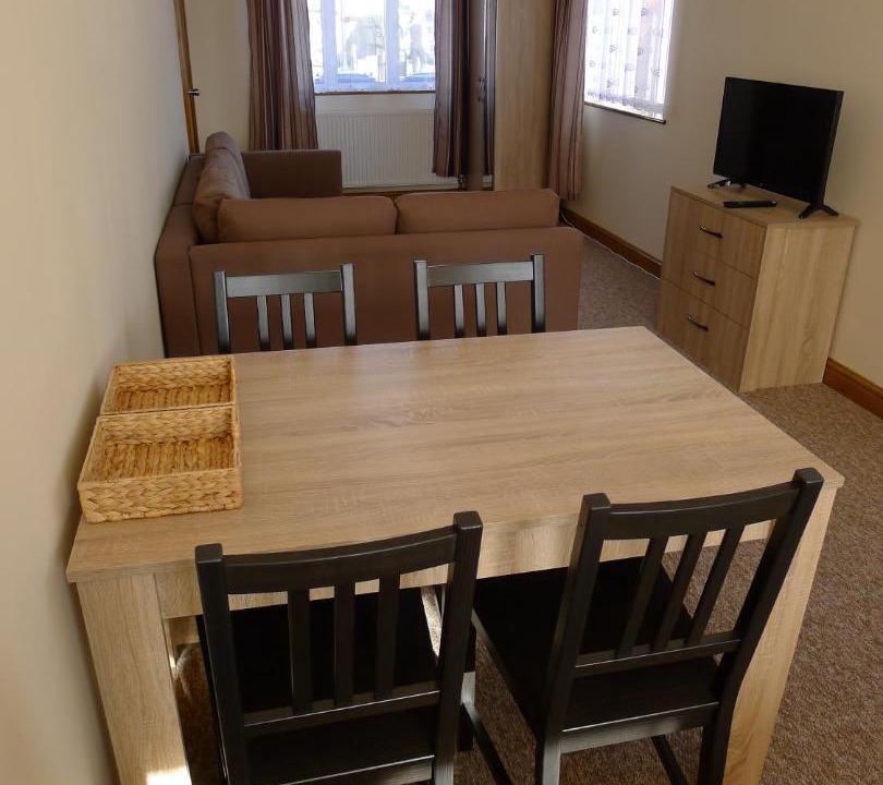 Photo of Livingroom in Alperton