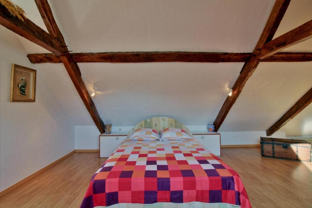 Photo of Bedroom in Bourg-de-Bigorre