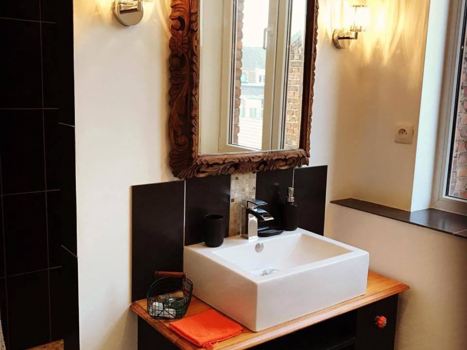 Photo of Bathroom in Armentieres