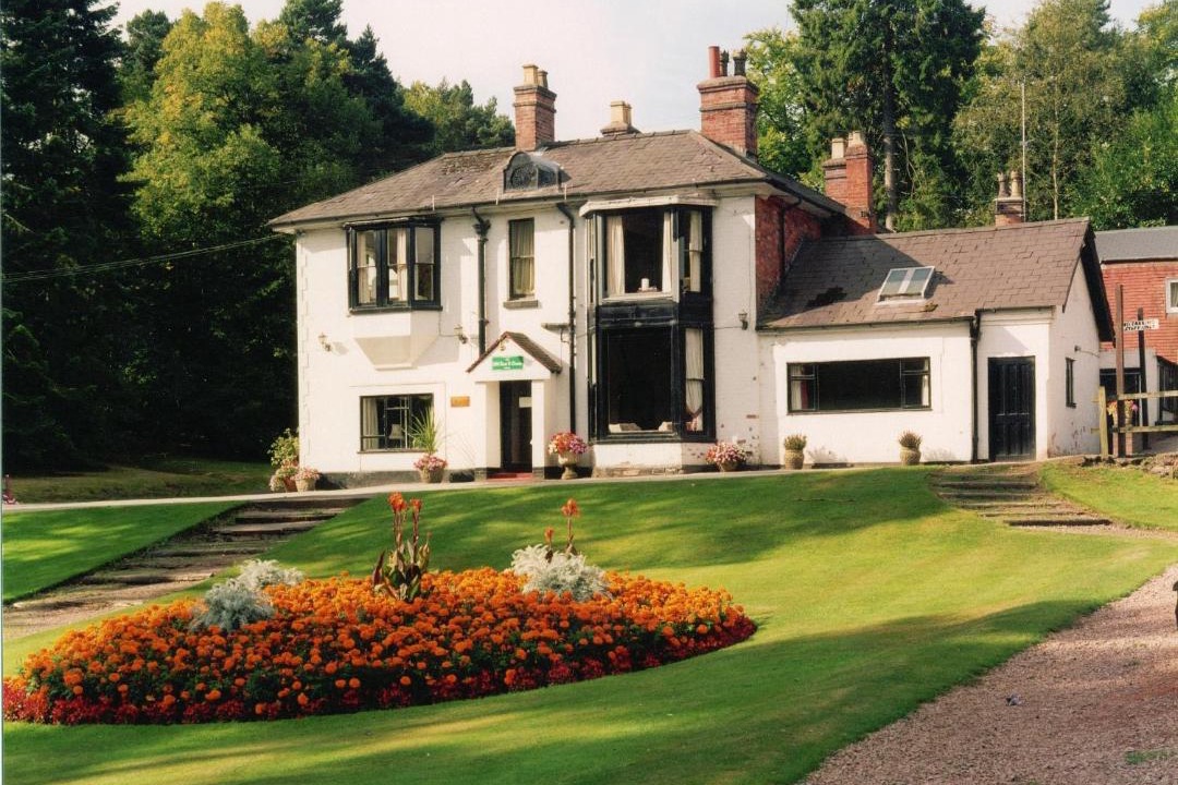 Photo of Others in Cleedownton