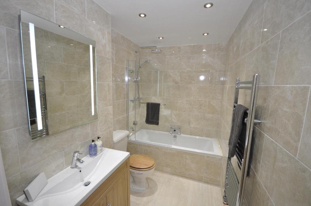 Photo of Bathroom in Littleham
