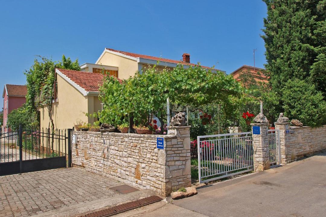 Photo of Buildings in Fazana