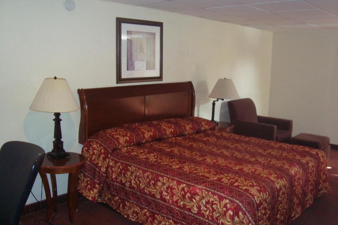 Photo of Others in Monticello