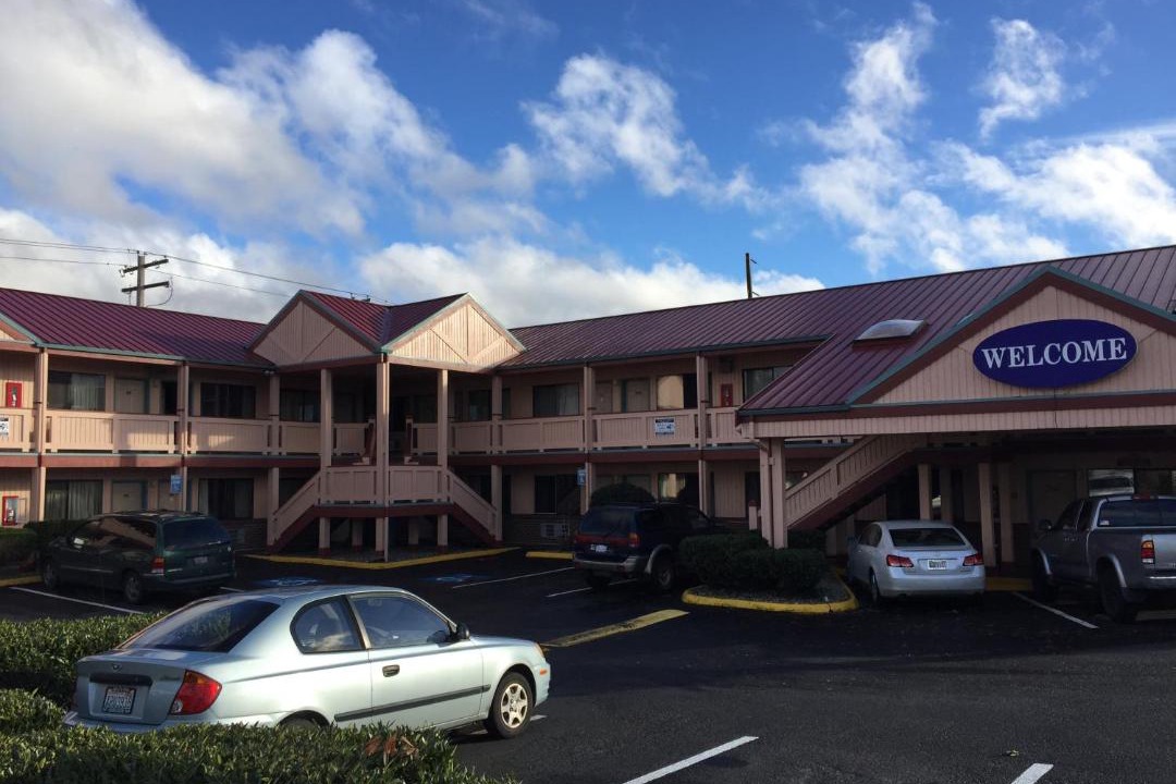 Photo of Others in Everett