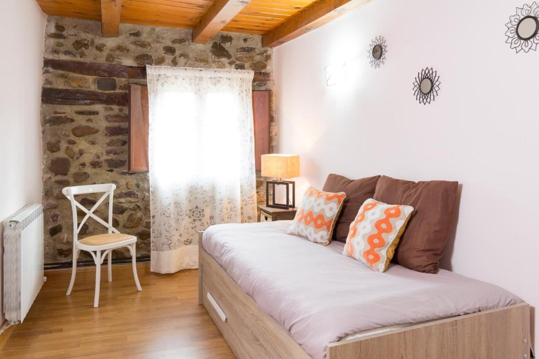 Photo of Bedroom in Ojacastro