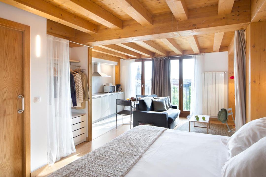Photo of Bedroom in Vitoria-Gasteiz Old Town