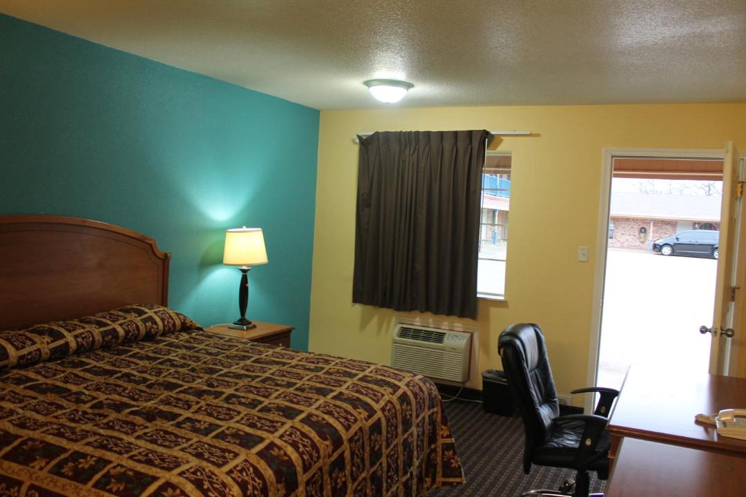 Photo of Bedroom in Pauls Valley