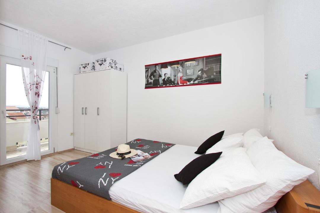 Photo of Bedroom in Okrug Gornji