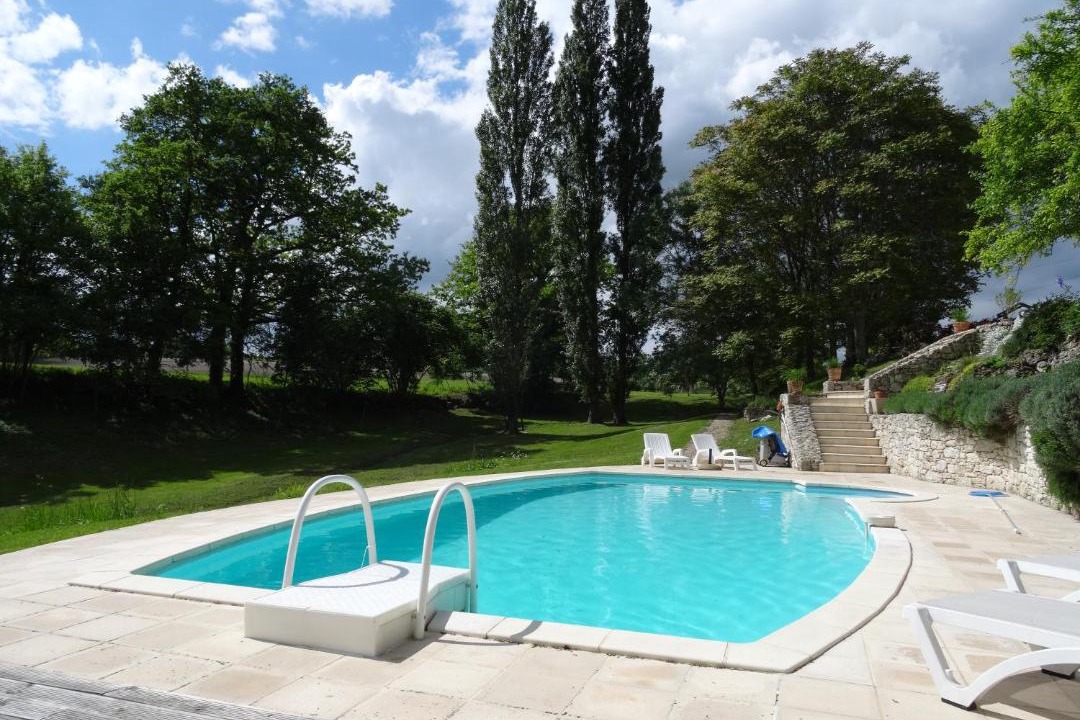 Photo of Others in Monmarves