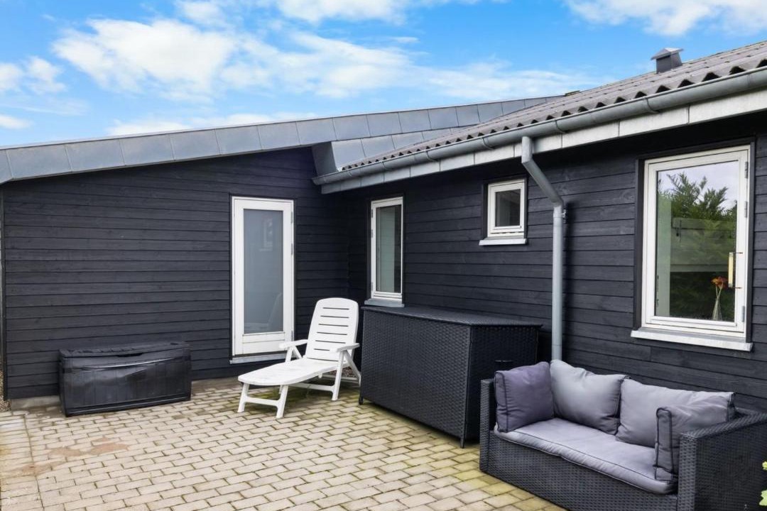 Photo of Others in Helnæs By
