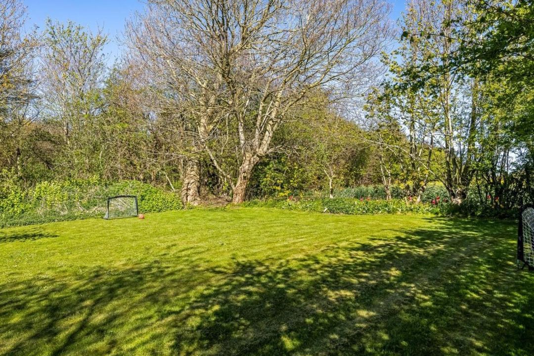 Photo of Others in Lokken
