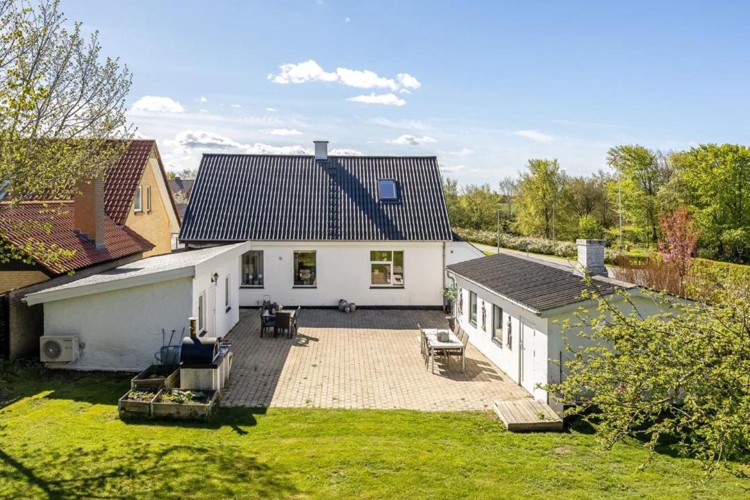 Photo of Others in Lokken