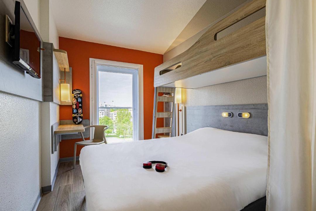 Photo of Bedroom in Le Kremlin-Bicetre