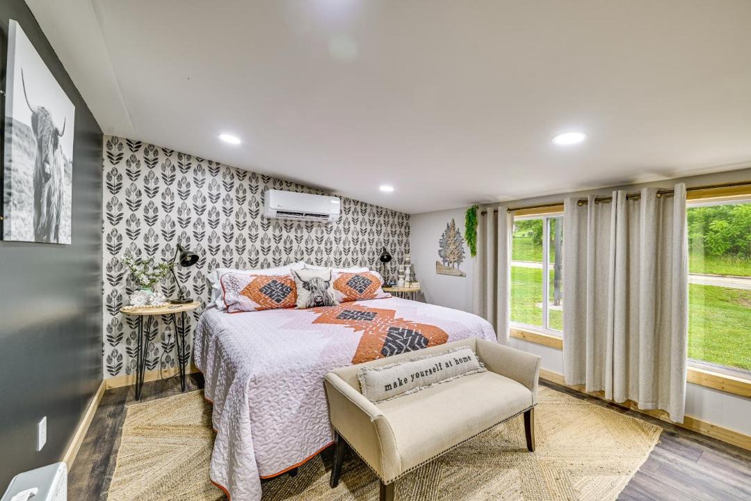 Photo of Bedroom in Gentryville