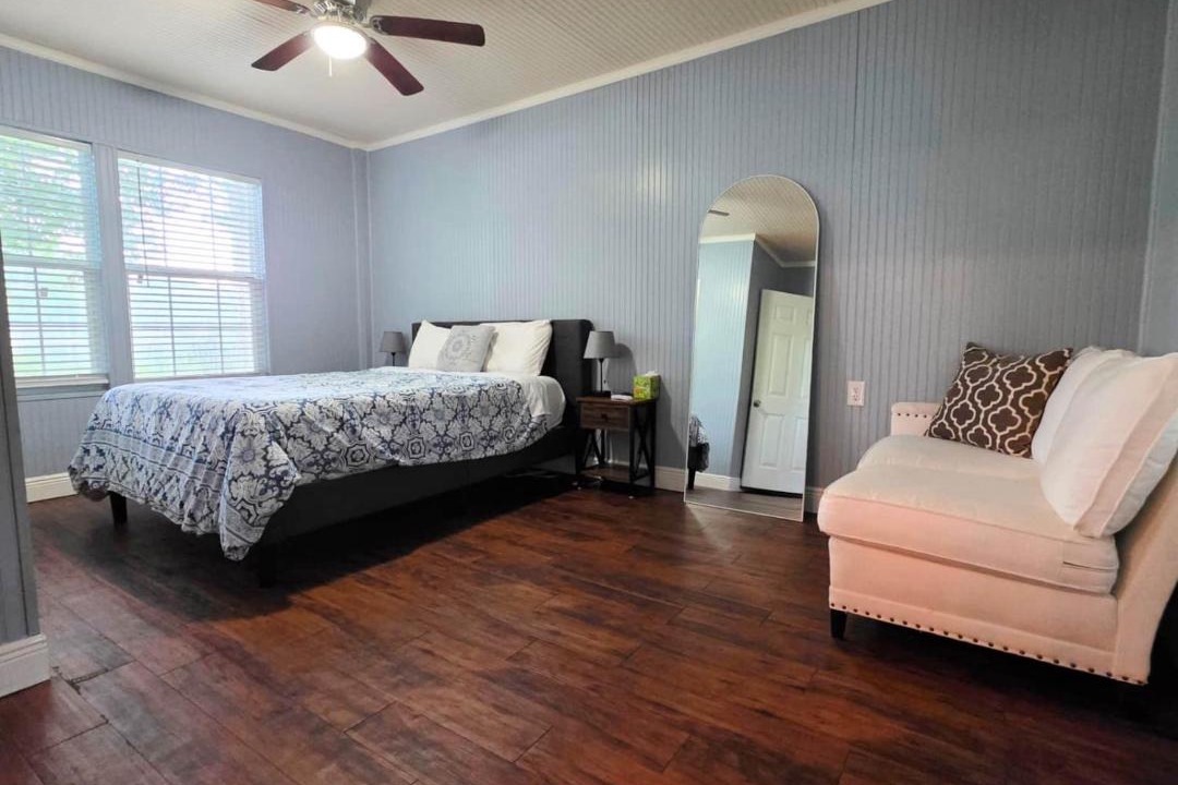 Photo of Bedroom in Hillister
