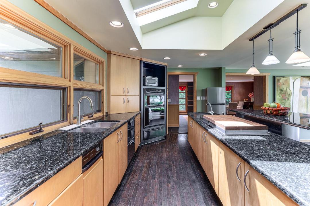 Photo of Kitchen in Lake View