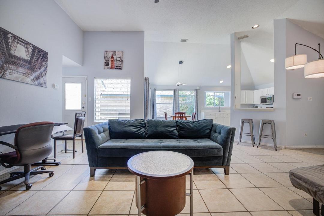 Photo of Livingroom in Round Rock