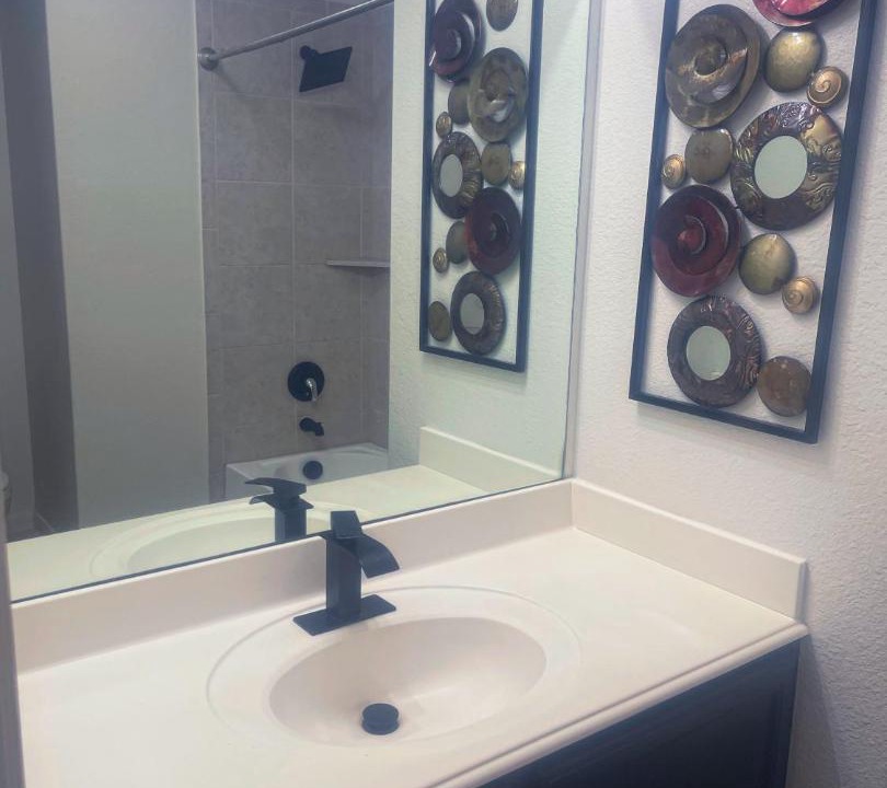 Photo of Bathroom in Anna