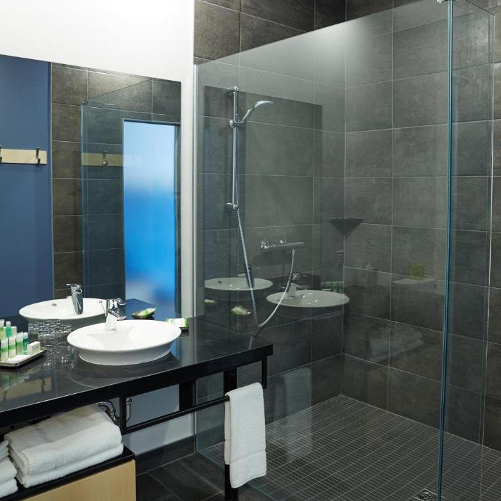 Photo of Bathroom in Ville-Marie