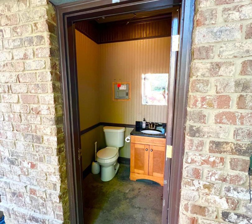 Photo of Bathroom in Mableton