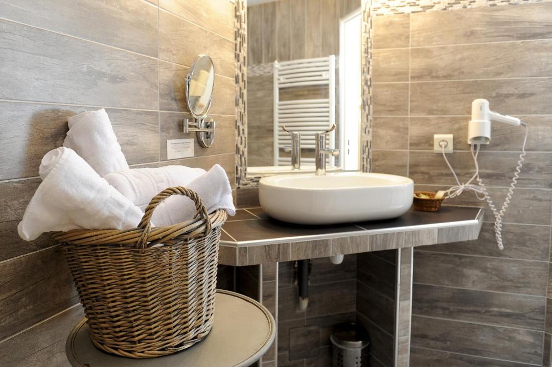 Photo of Bathroom in Viscos