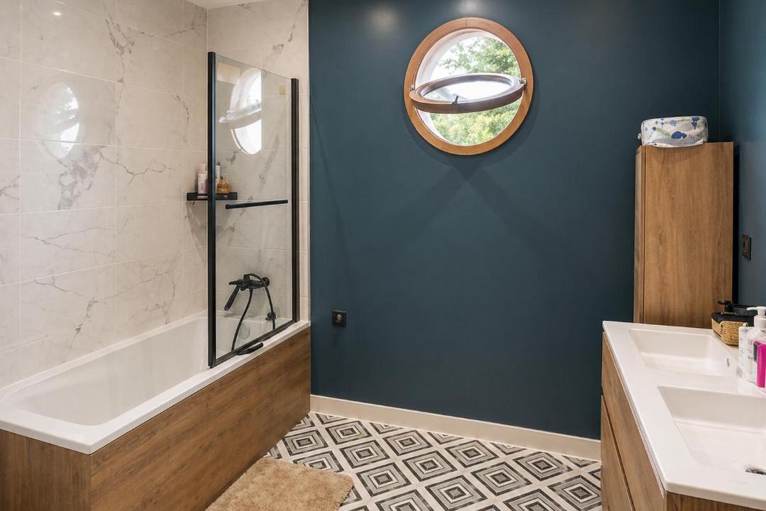 Photo of Bathroom in Saint-Brice-sous-Foret