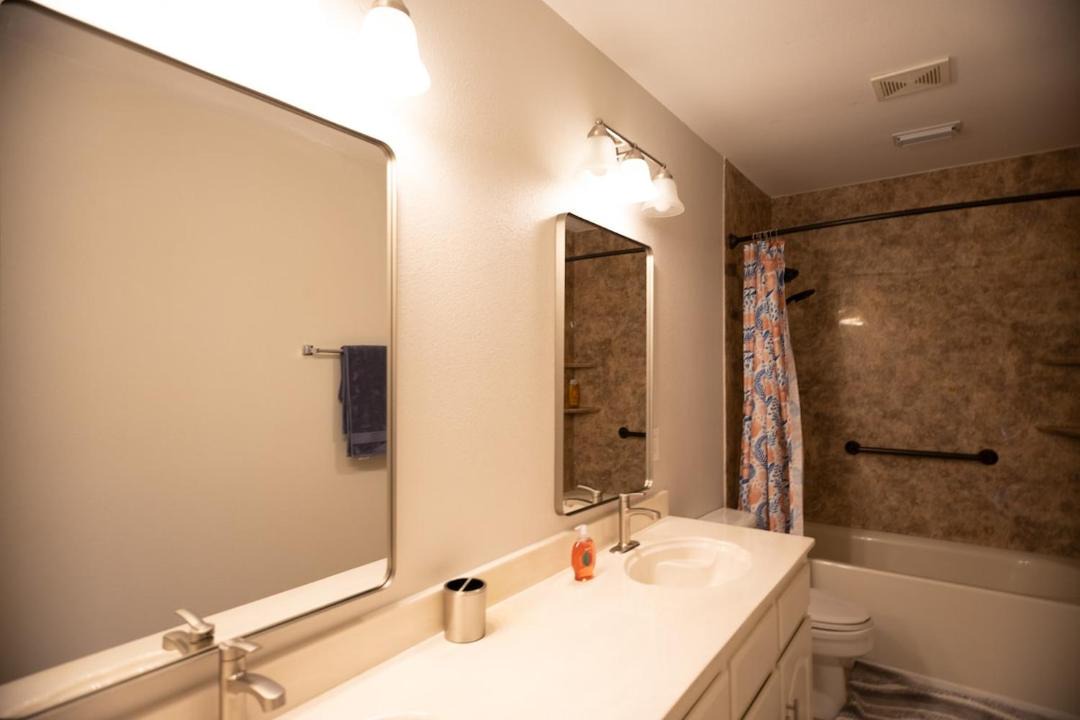 Photo of Bathroom in Valley Ranch