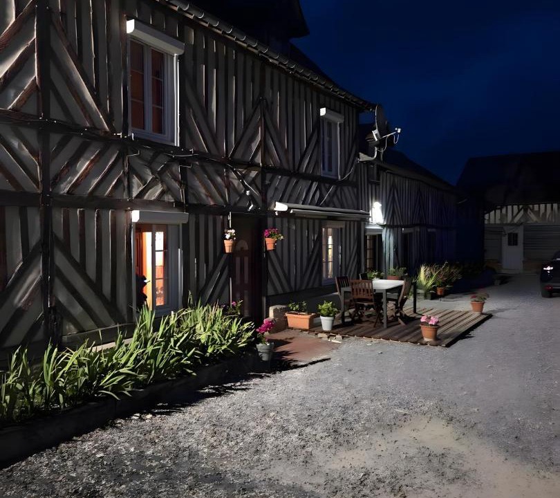 Photo of Others in Le Mesnil-Mauger