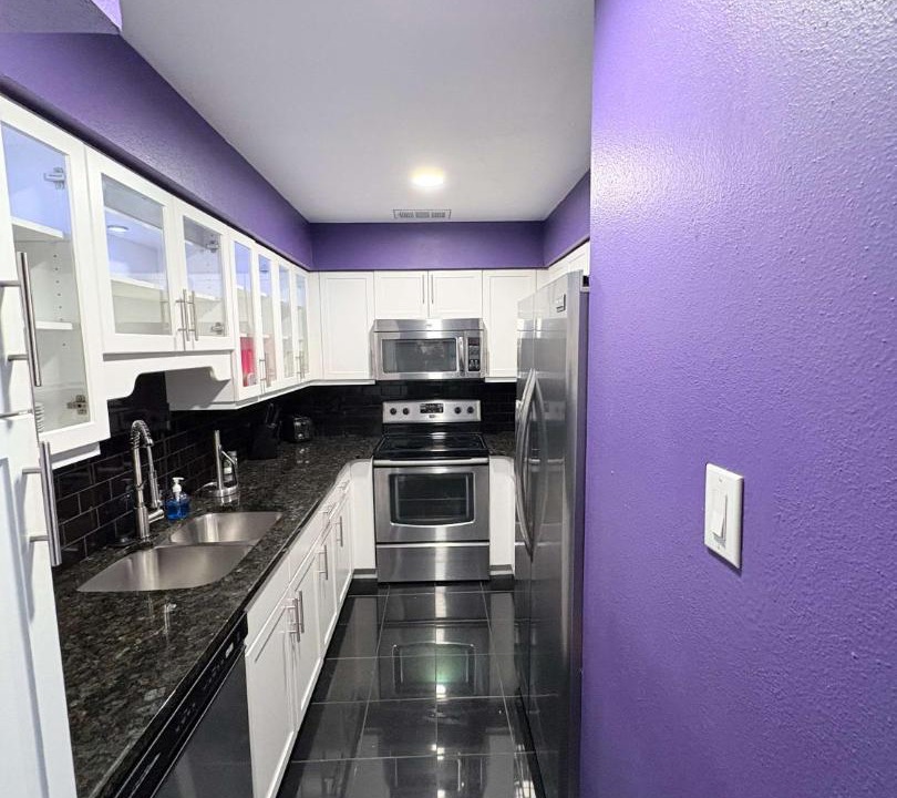 Photo of Kitchen in Waller Creek District