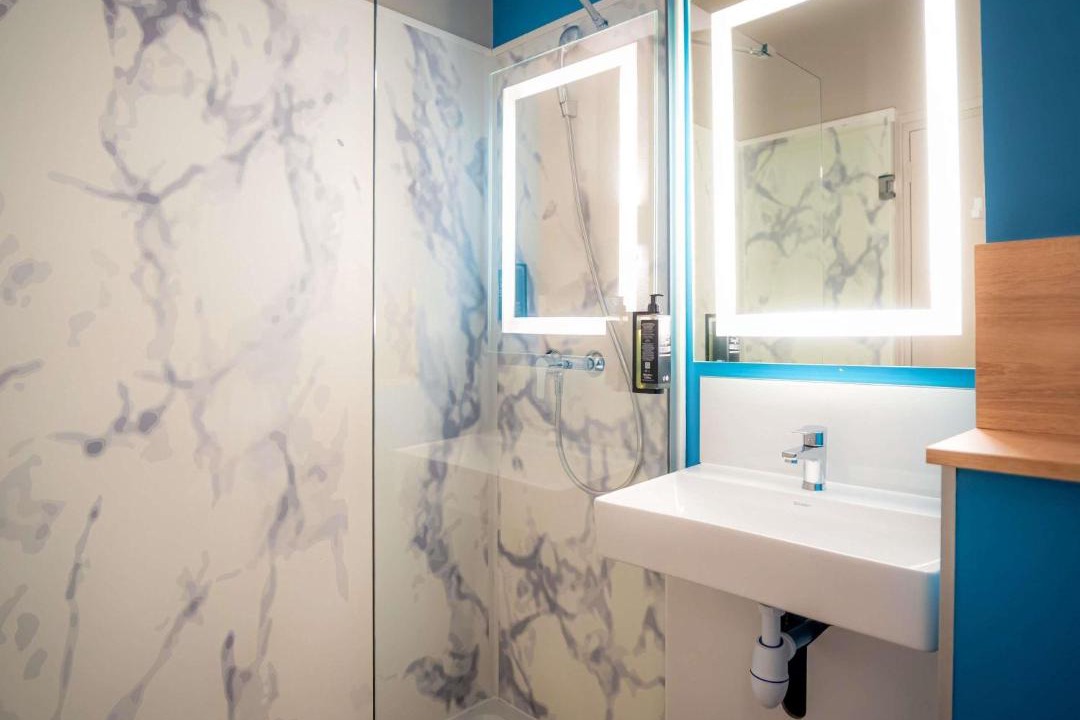 Photo of Bathroom in Pantin