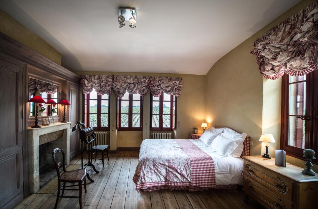 Photo of Bedroom in Labarde