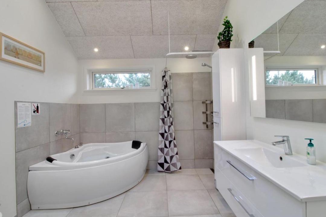 Photo of Bathroom in Oster Hurup