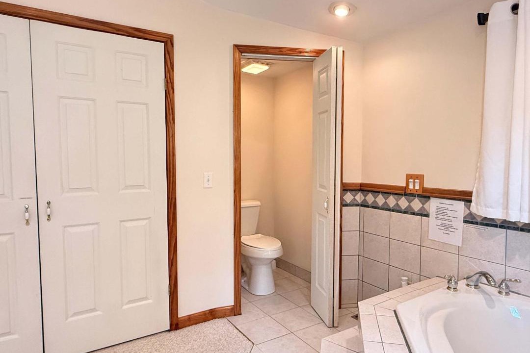 Photo of Bathroom in Town of Benton