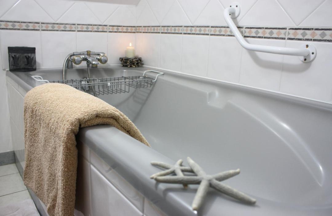 Photo of Bathroom in Pleudihen-sur-Rance