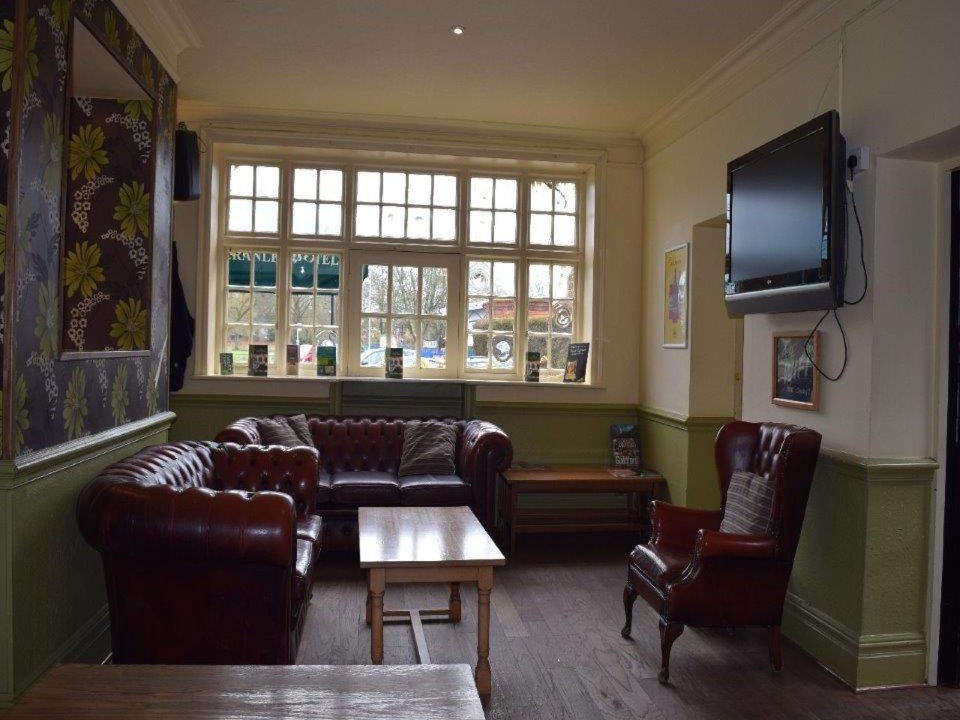 Photo of Livingroom in Cranleigh