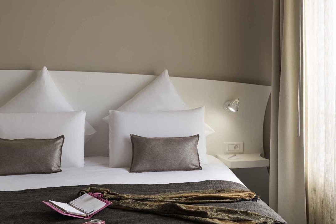 Photo of Bedroom in Levallois-Perret
